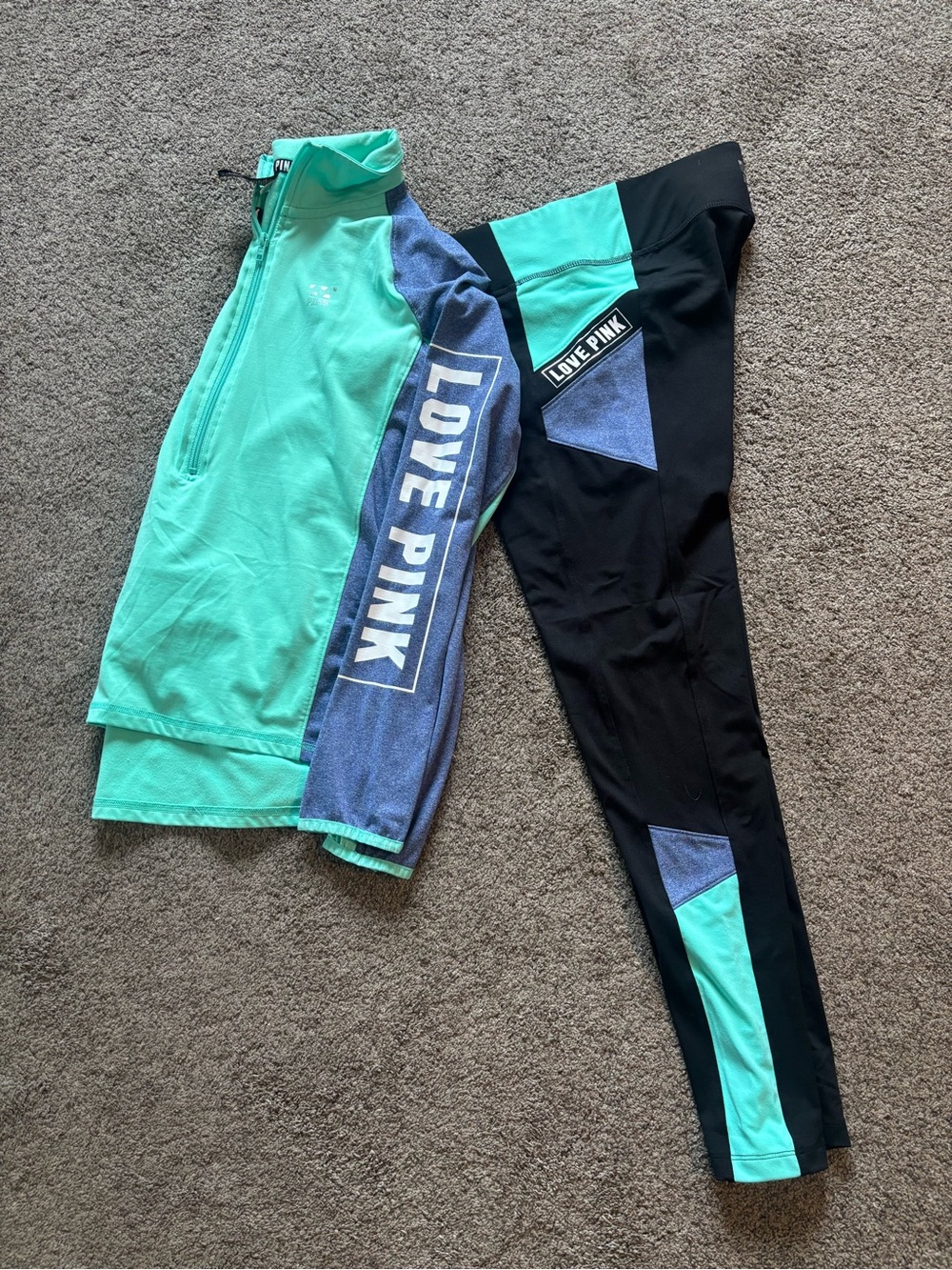 RARE Victoria’s Secret Pink Ultimate Set Large